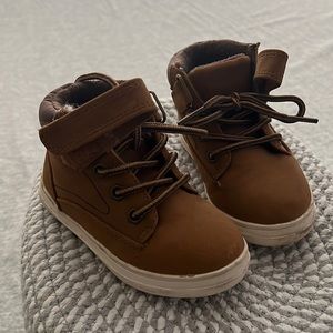Toddler  boots